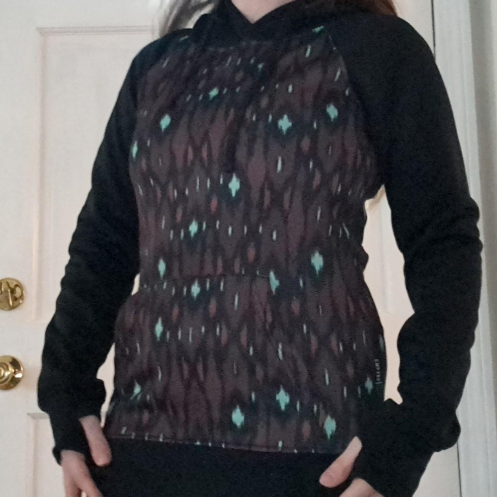 Womens Small Empyre Wntr Collection Snowboarding Sweatshirt